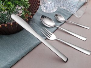 Stainless Steel Flatware Set